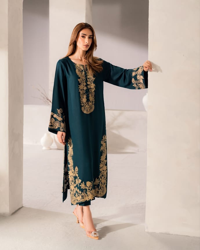 Elegant 2-Piece Silk Printed Dress